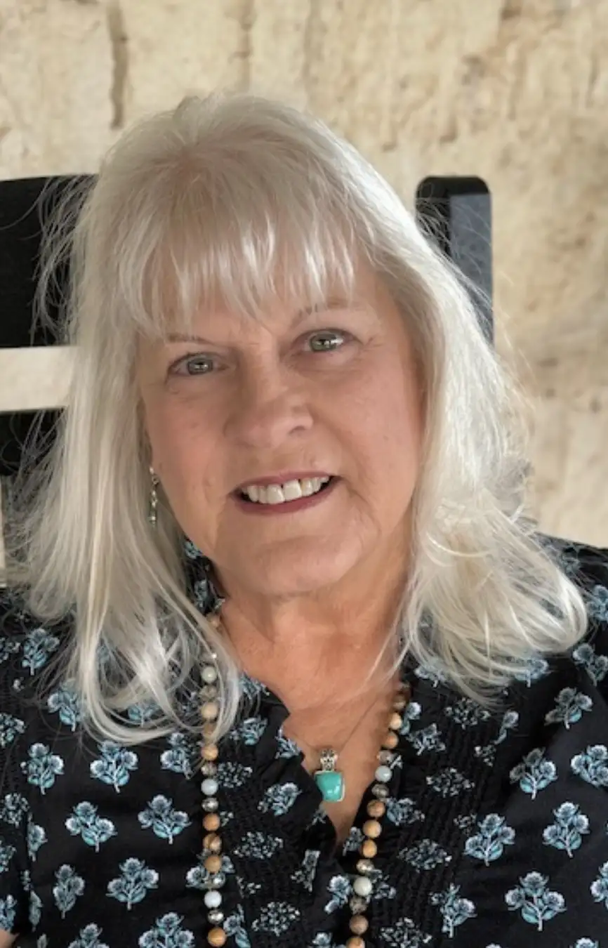 Main Image Supporting the Content of cindy-bonner